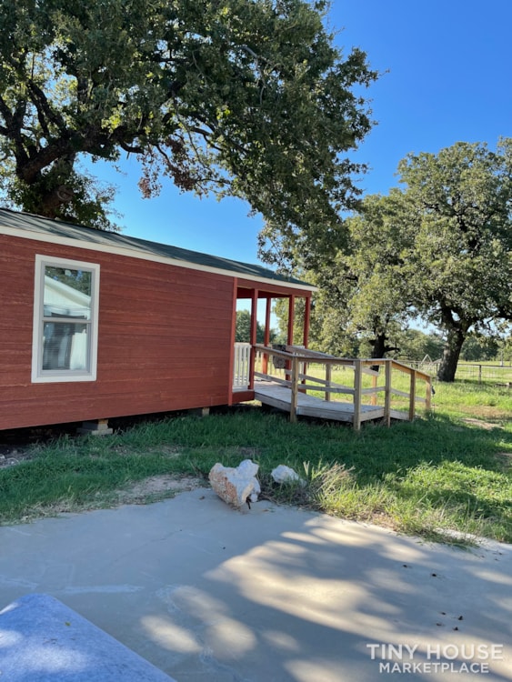 Tiny house to be moved - Image 2 Thumbnail