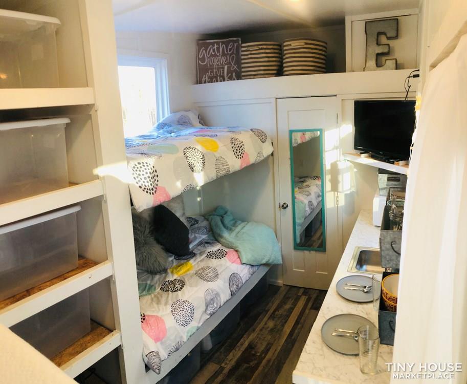 Tiny house / travel camper ready for adventures! - Image 3 Thumbnail