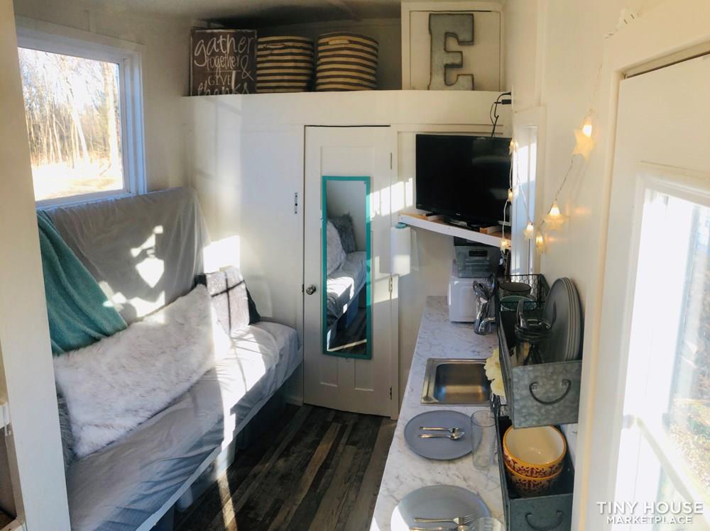 Tiny house / travel camper ready for adventures! - Image 4 Thumbnail