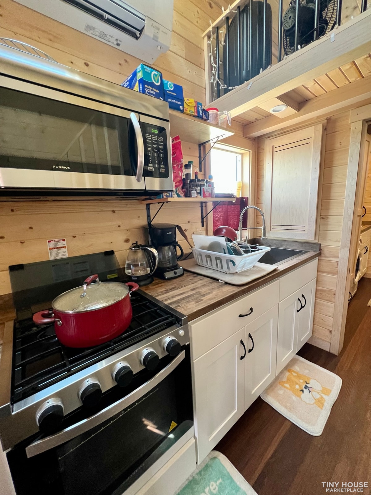Tiny House (upgraded)