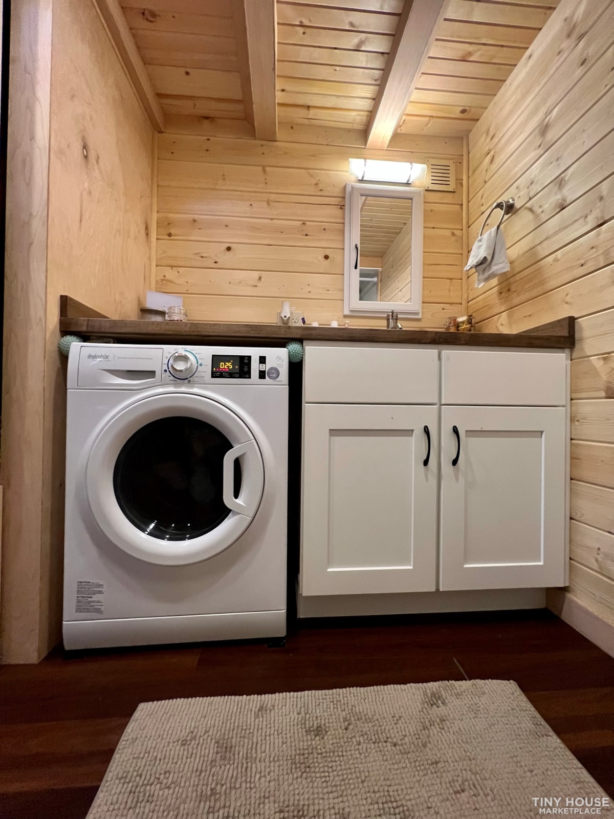Tiny House (upgraded) - Image 2 Thumbnail