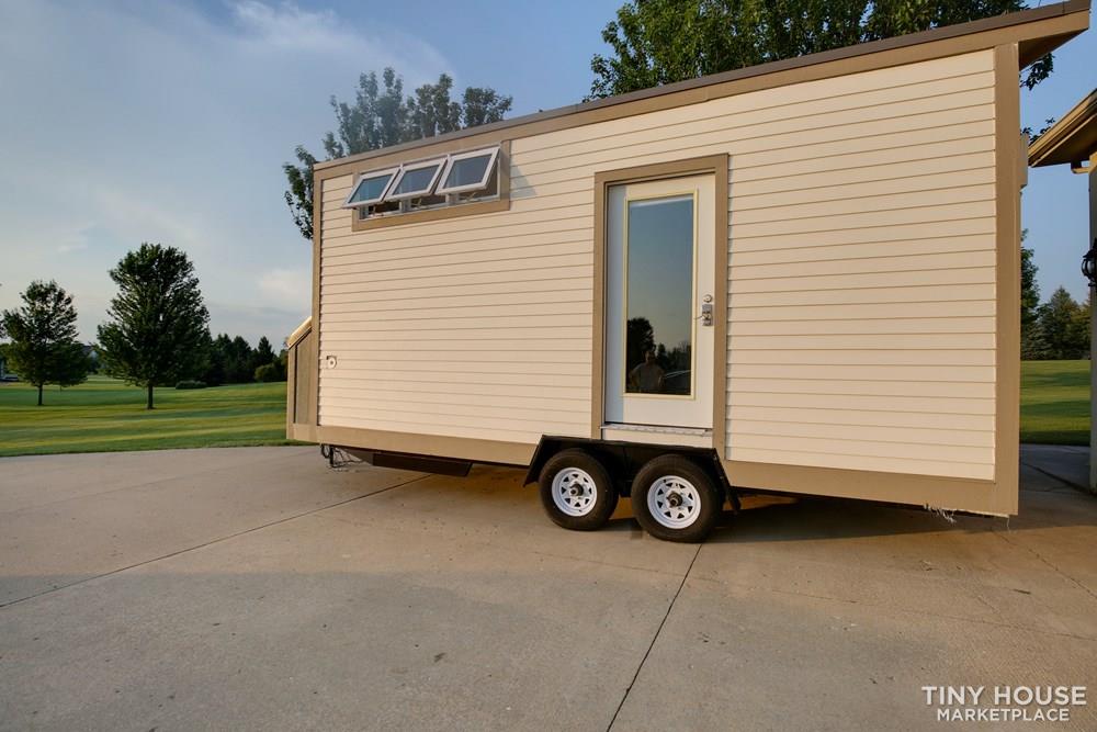 Tiny House with Outdoor Rock Climbing Wall