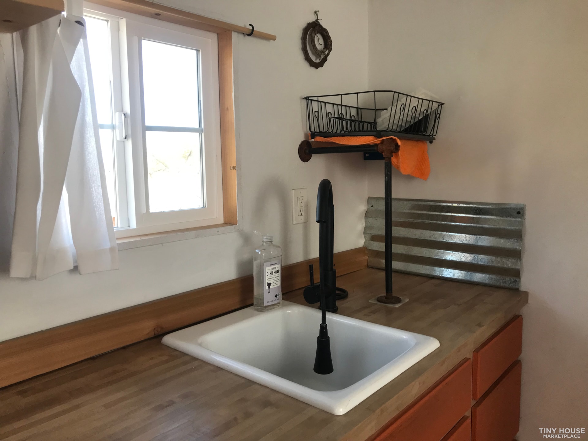 Tiny Modern Cabin For Sale - Image 4 Thumbnail