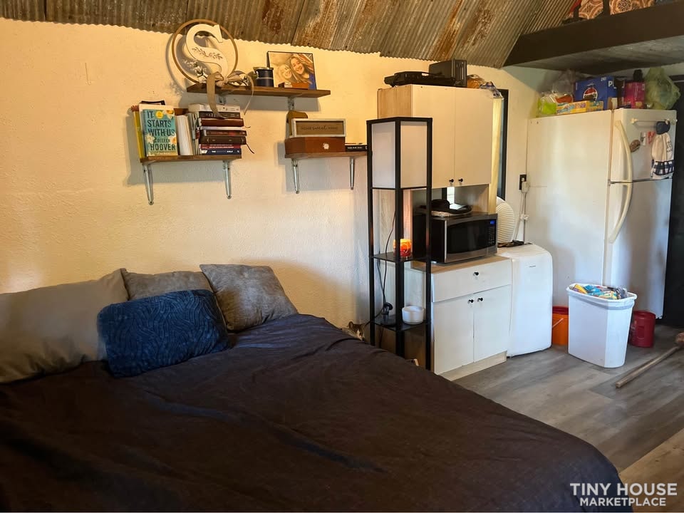 Tiny Modern Farmhouse  - Image 3 Thumbnail