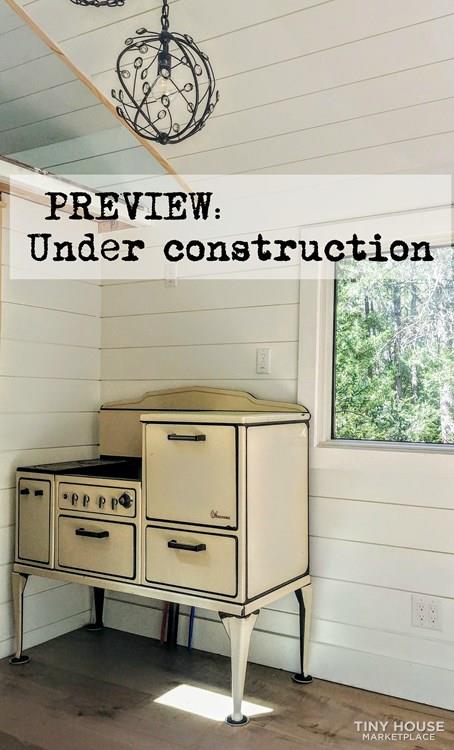Tiny Modern Farmhouse - Image 3 Thumbnail