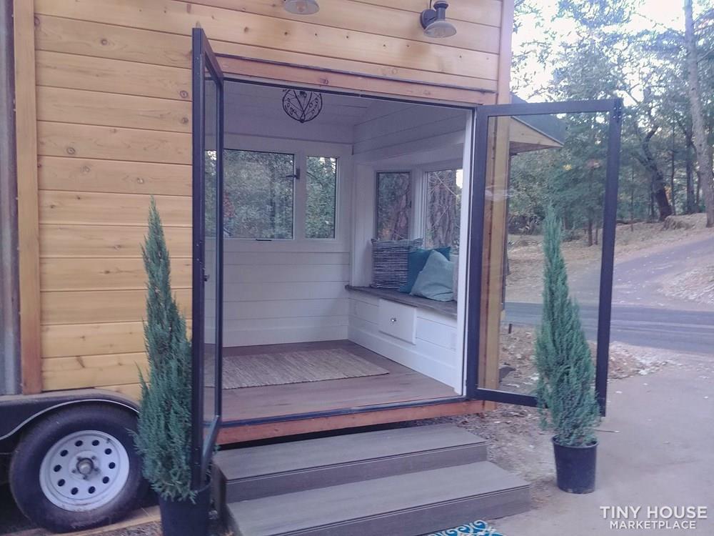 Tiny Farm House - Image 4 Thumbnail