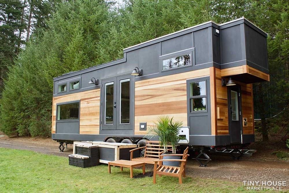 Tiny Mountain House