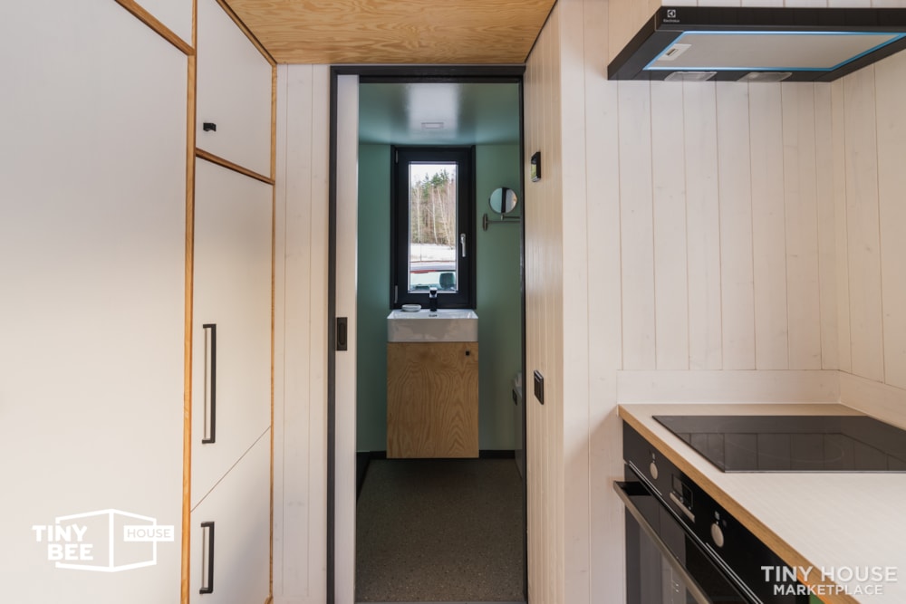 Tinybee House / Micro House / Tiny House / Studio on wheels - Image 4 Thumbnail