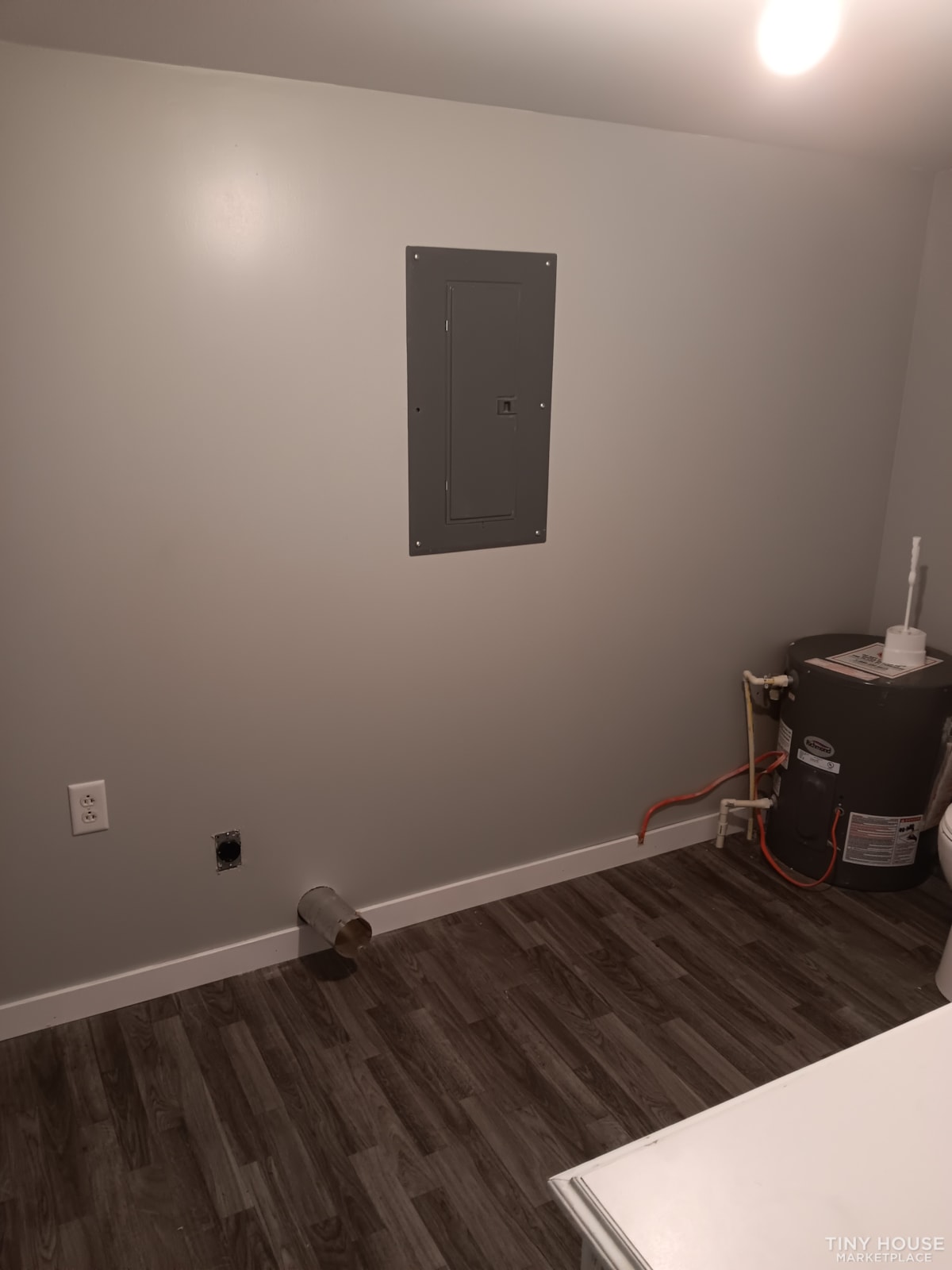 Tinyhouse  - Image 4 Thumbnail