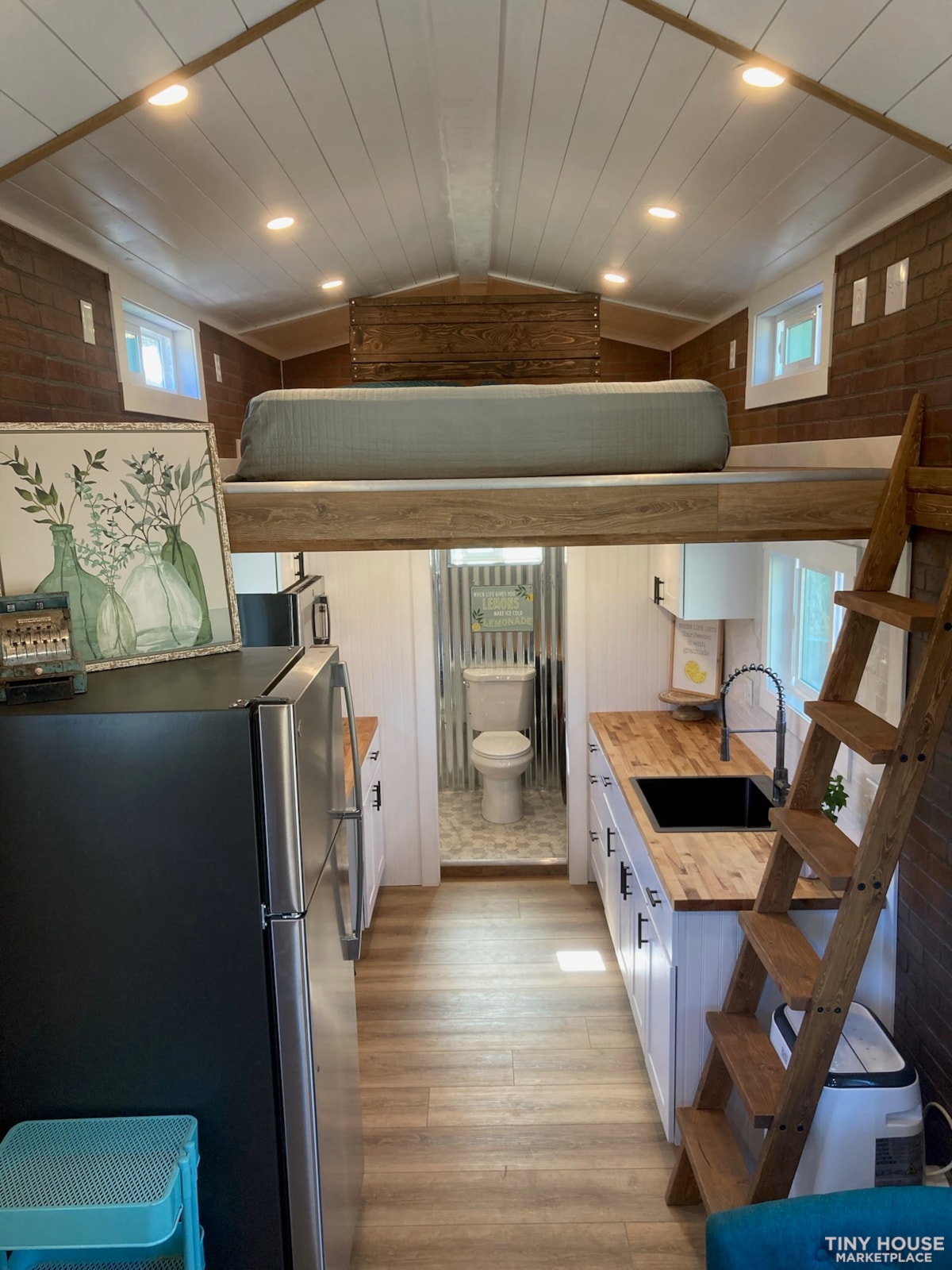 Tinyhouse  - Image 1 Thumbnail