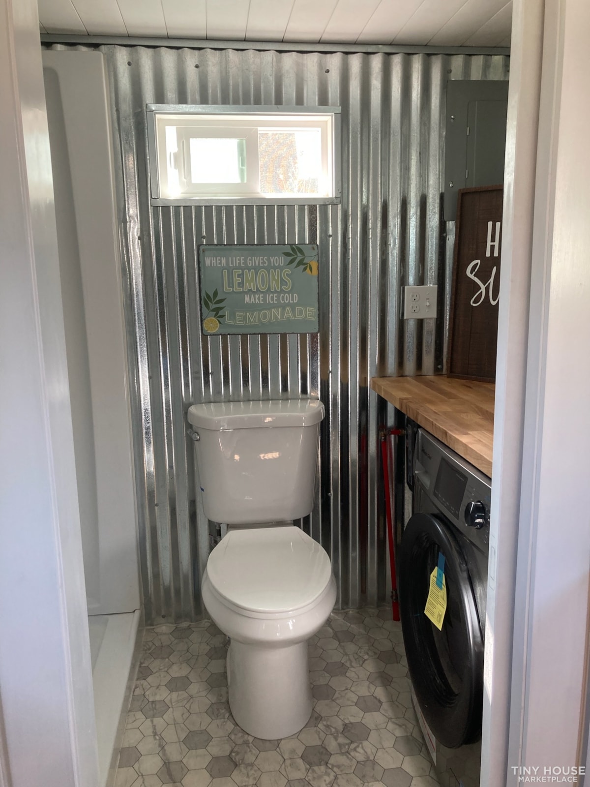 Tinyhouse  - Image 4 Thumbnail