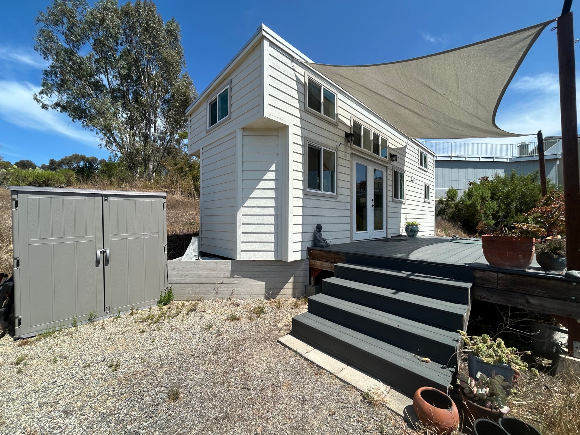 Tinyhouse For Sale - Image 2 Thumbnail
