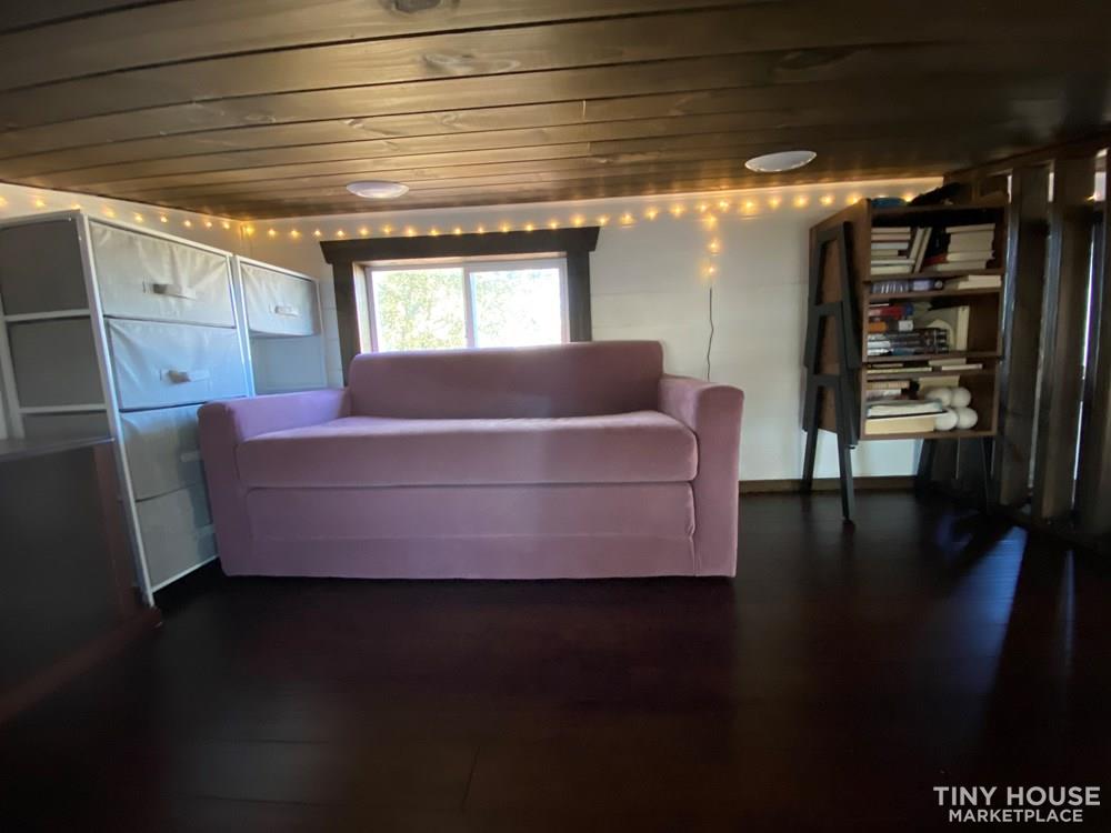 24ft Luxury tiny house on wheels - Image 2 Thumbnail