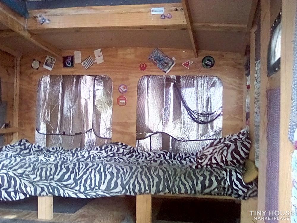 truck tiny house camper - Image 3 Thumbnail