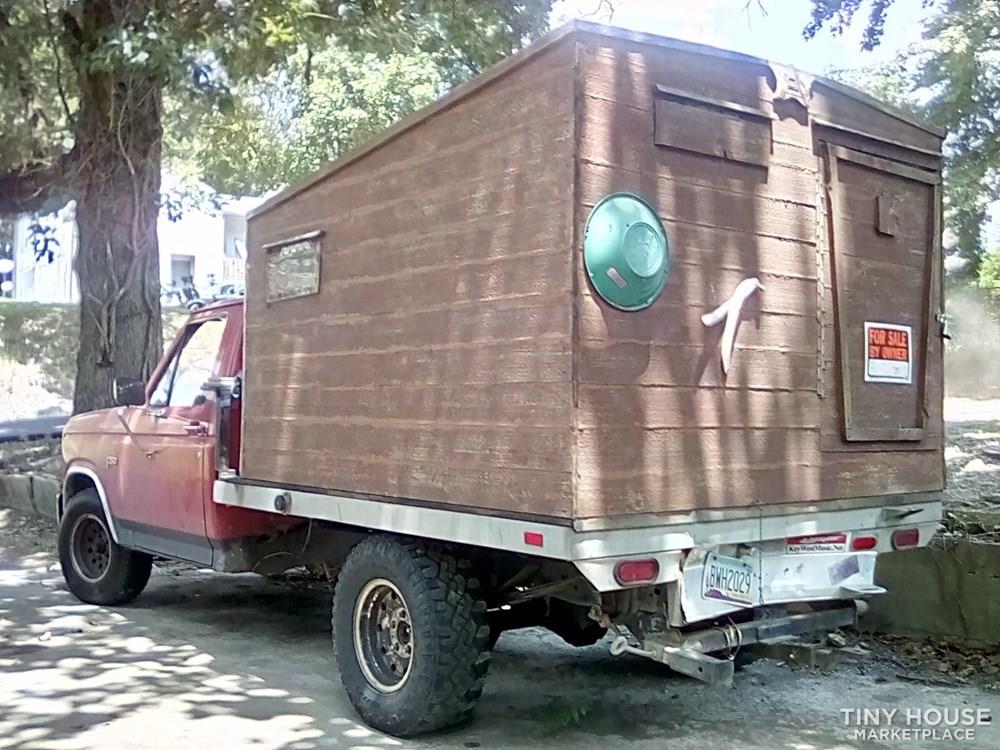 truck tiny house camper - Image 4 Thumbnail