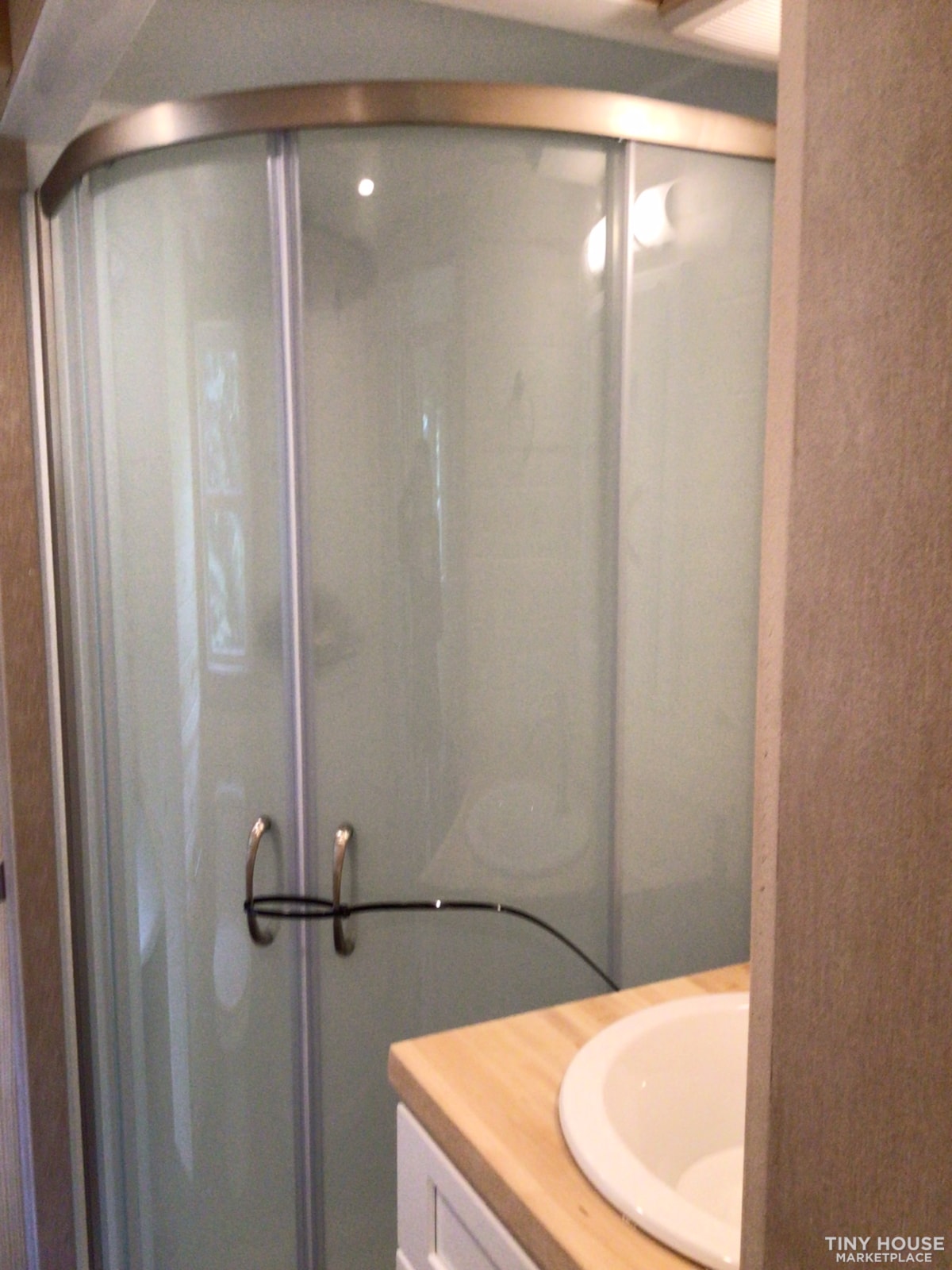 Tumbleweed Farallon Tiny Home - Image 3 Thumbnail