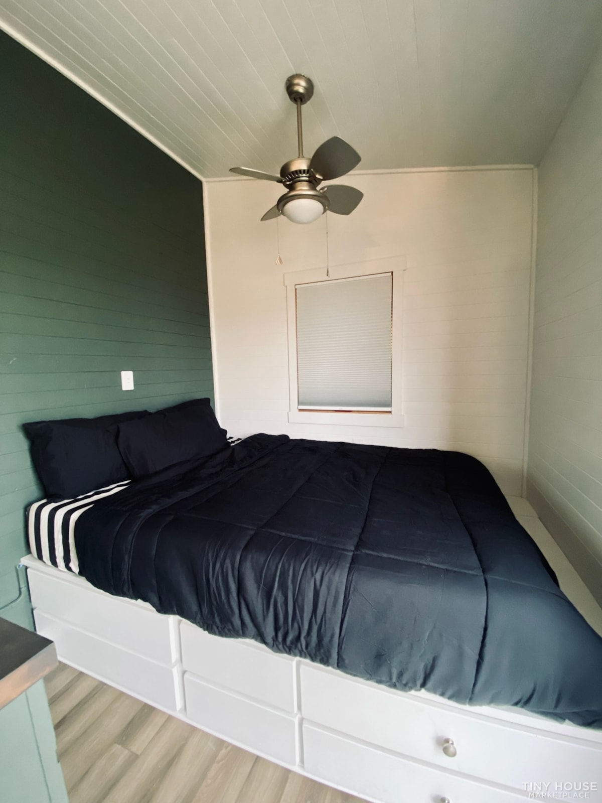 Tumbleweed Tiny House On Wheels - Image 2 Thumbnail