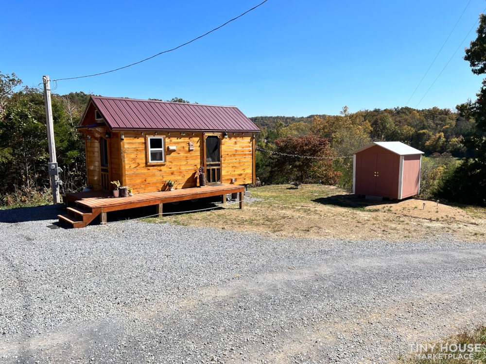 Turn Key Tiny in Tennessee, ready to move in. - Image 2 Thumbnail