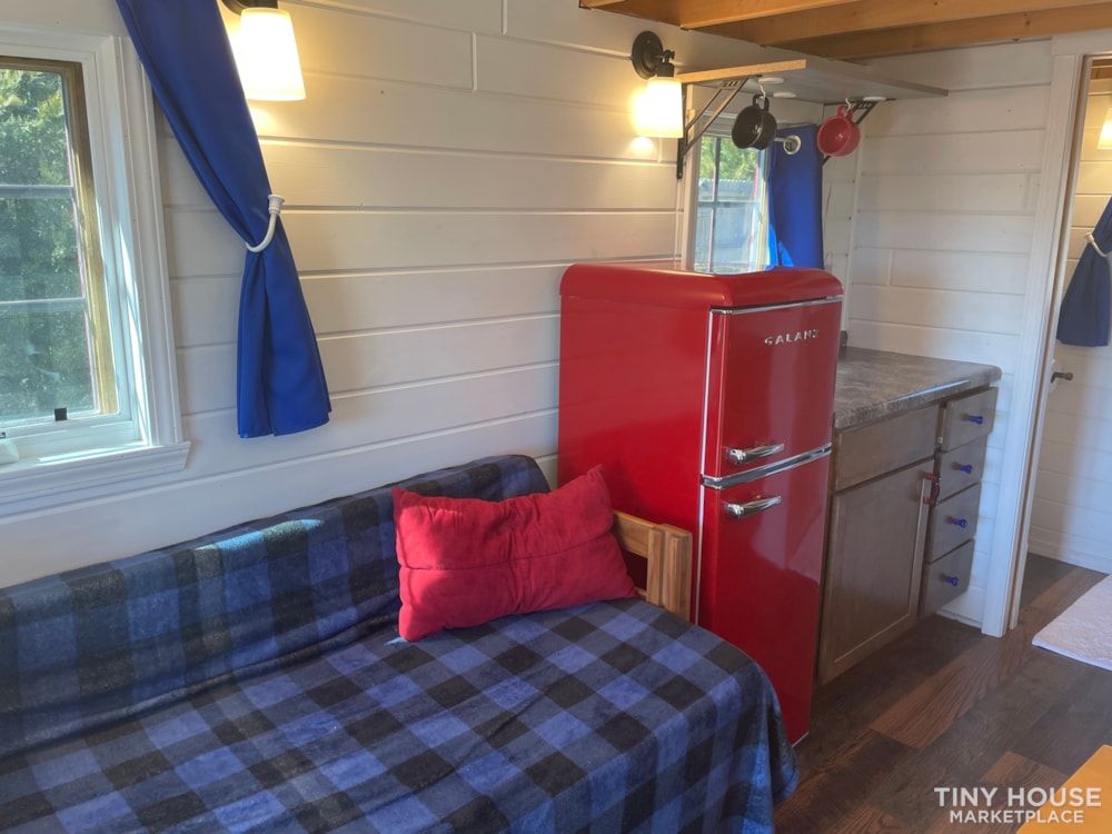 Turnkey Beautiful Blue Tiny house on wheels waiting for you! - Image 4 Thumbnail
