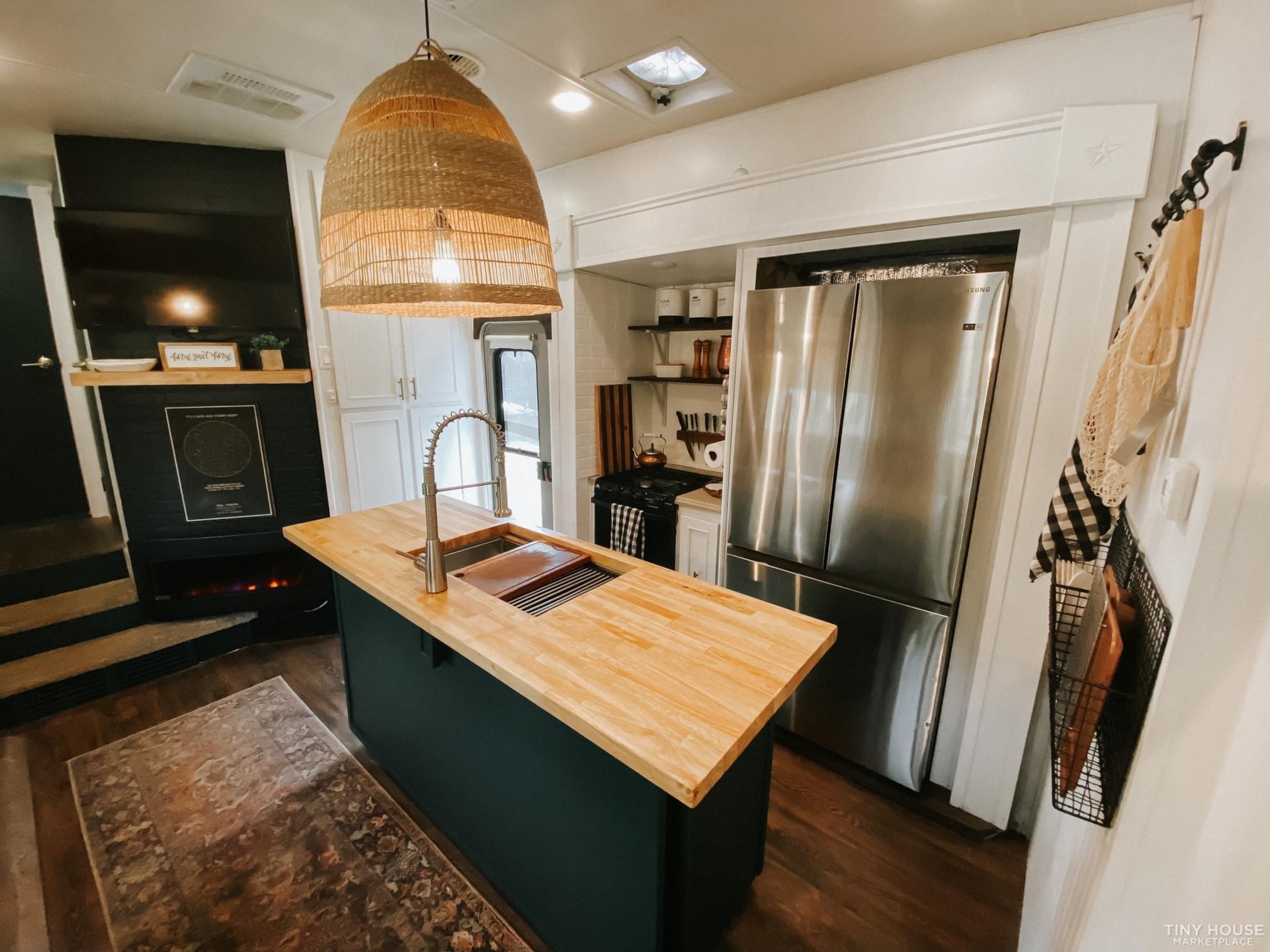 Ultimate 5th Wheel Bunkhouse – Renovated 2015 Open Range Roamer 384BHS - Image 4 Thumbnail