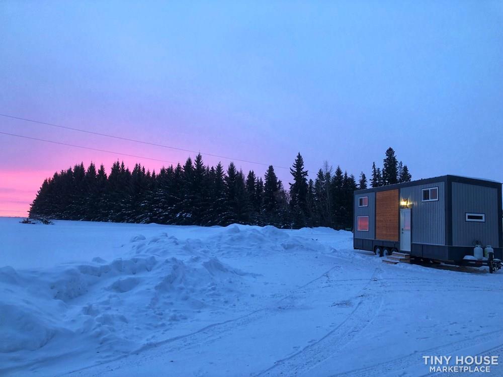 Ultra Luxurious Tiny Home - Image 2 Thumbnail