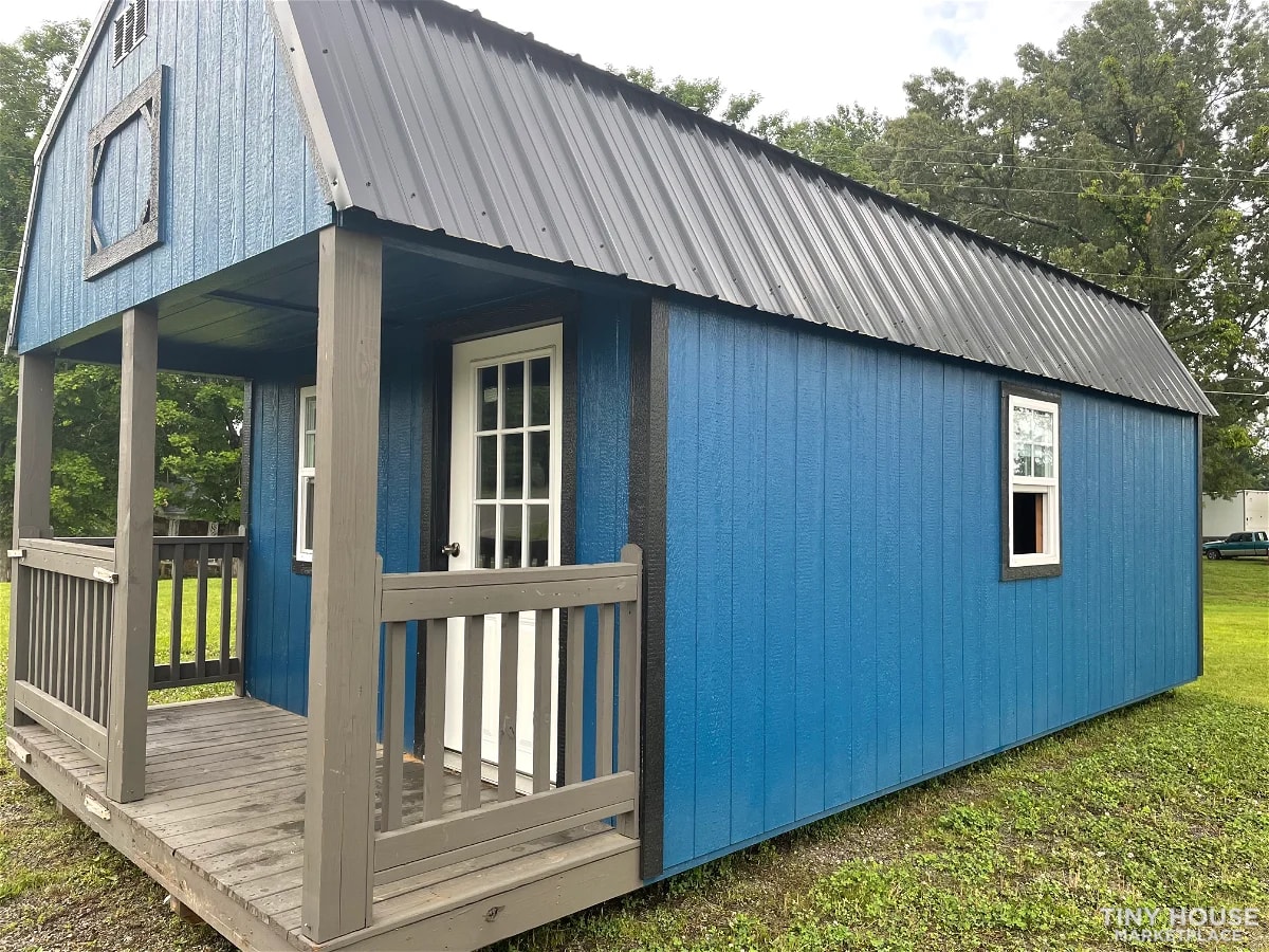 Unfinised Tiny House - Image 2 Thumbnail