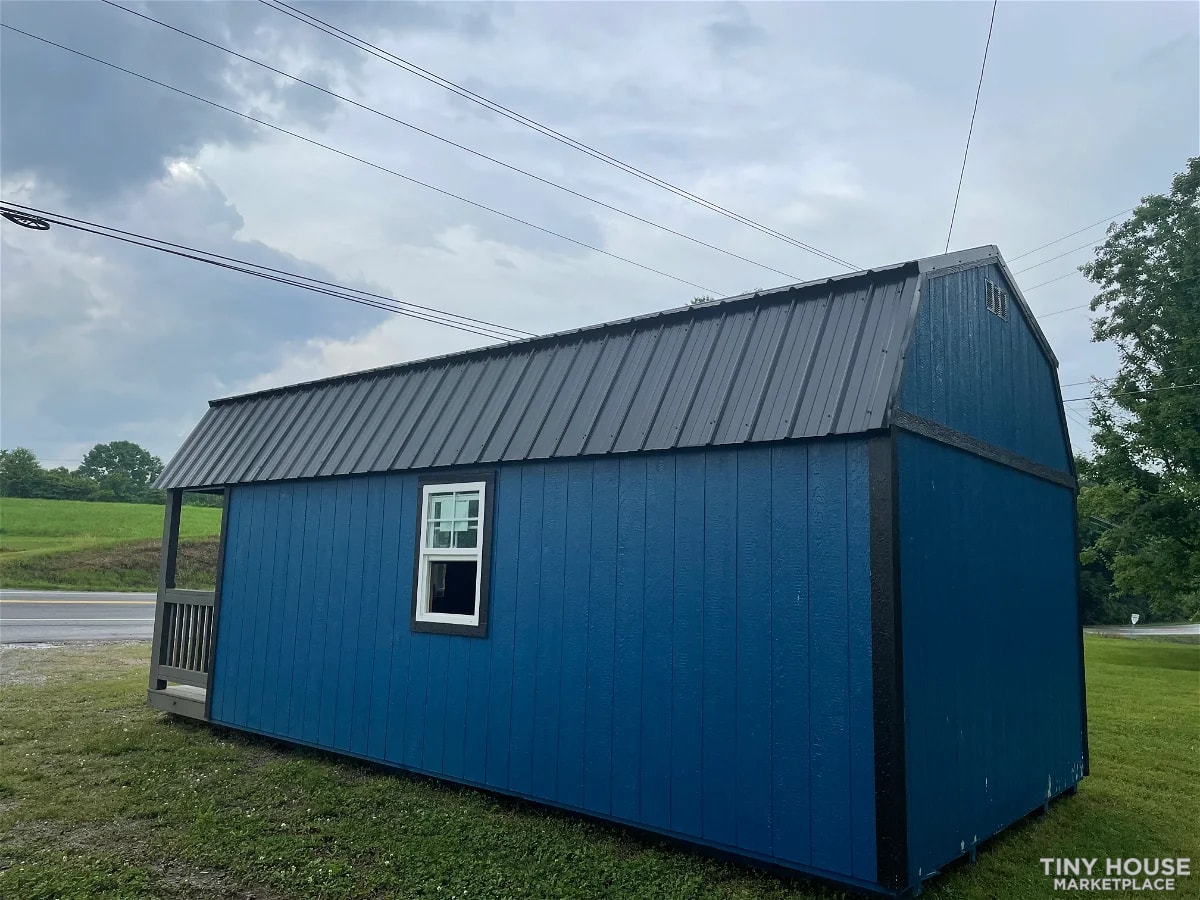 Unfinised Tiny House - Image 3 Thumbnail