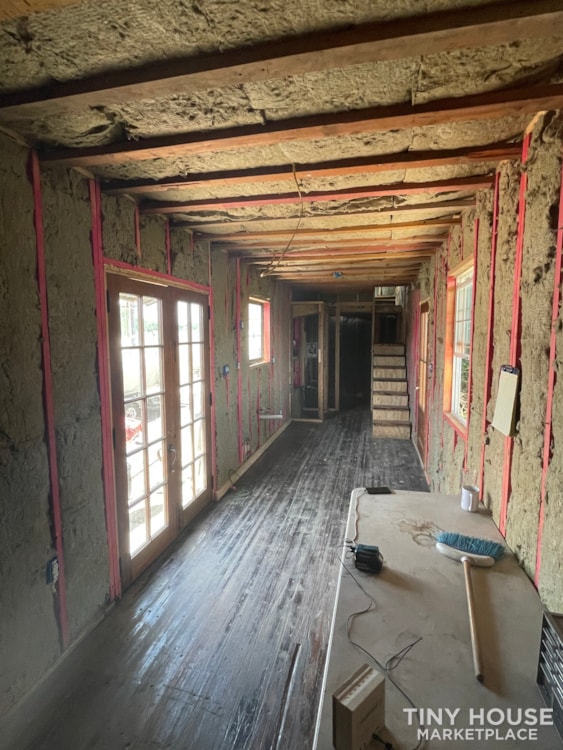 Unfinished shipping container house - Image 3 Thumbnail