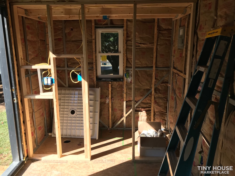 Unfinished tiny house on Wheels - Image 2 Thumbnail