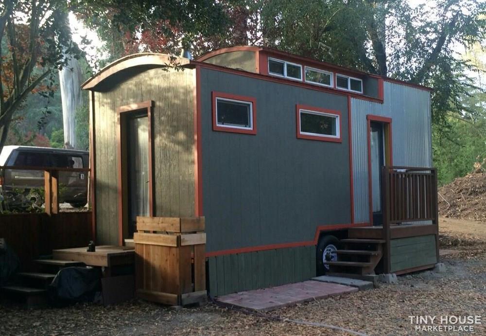Unique, bright tiny house on wheels for sale - Image 2 Thumbnail