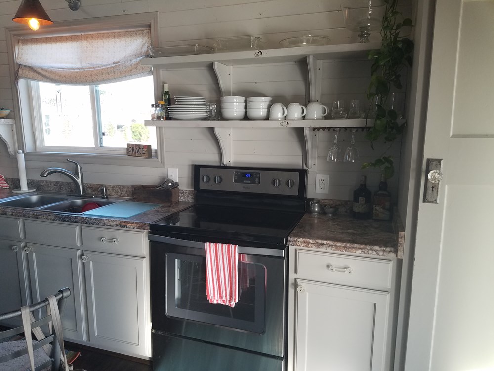 Unique Custom Built Tiny Home - Image 3 Thumbnail
