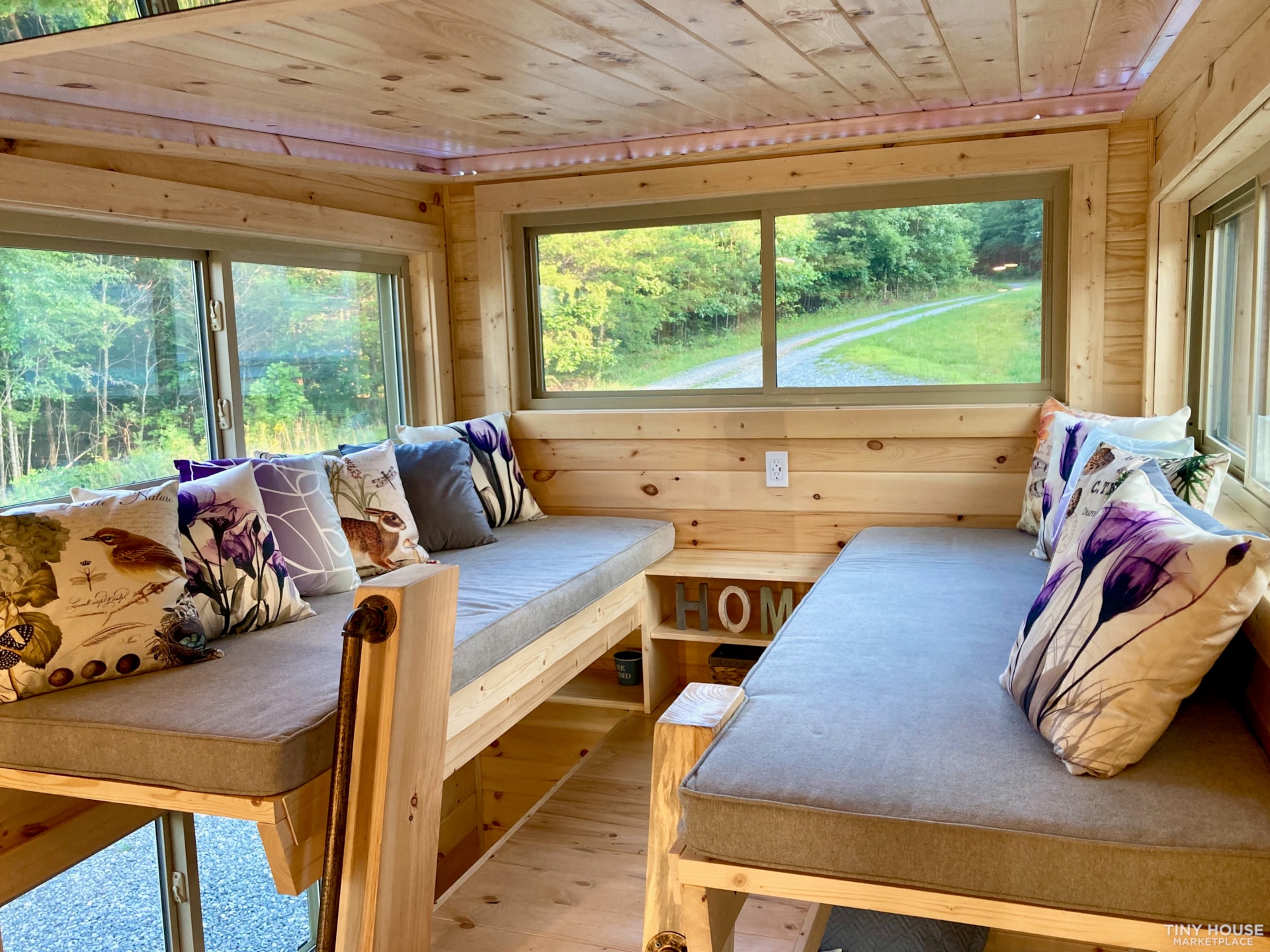 Unique Split Level Design makes for Spacious Home - Image 2 Thumbnail