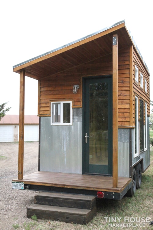 Unique Tiny House on Wheels - Image 2 Thumbnail