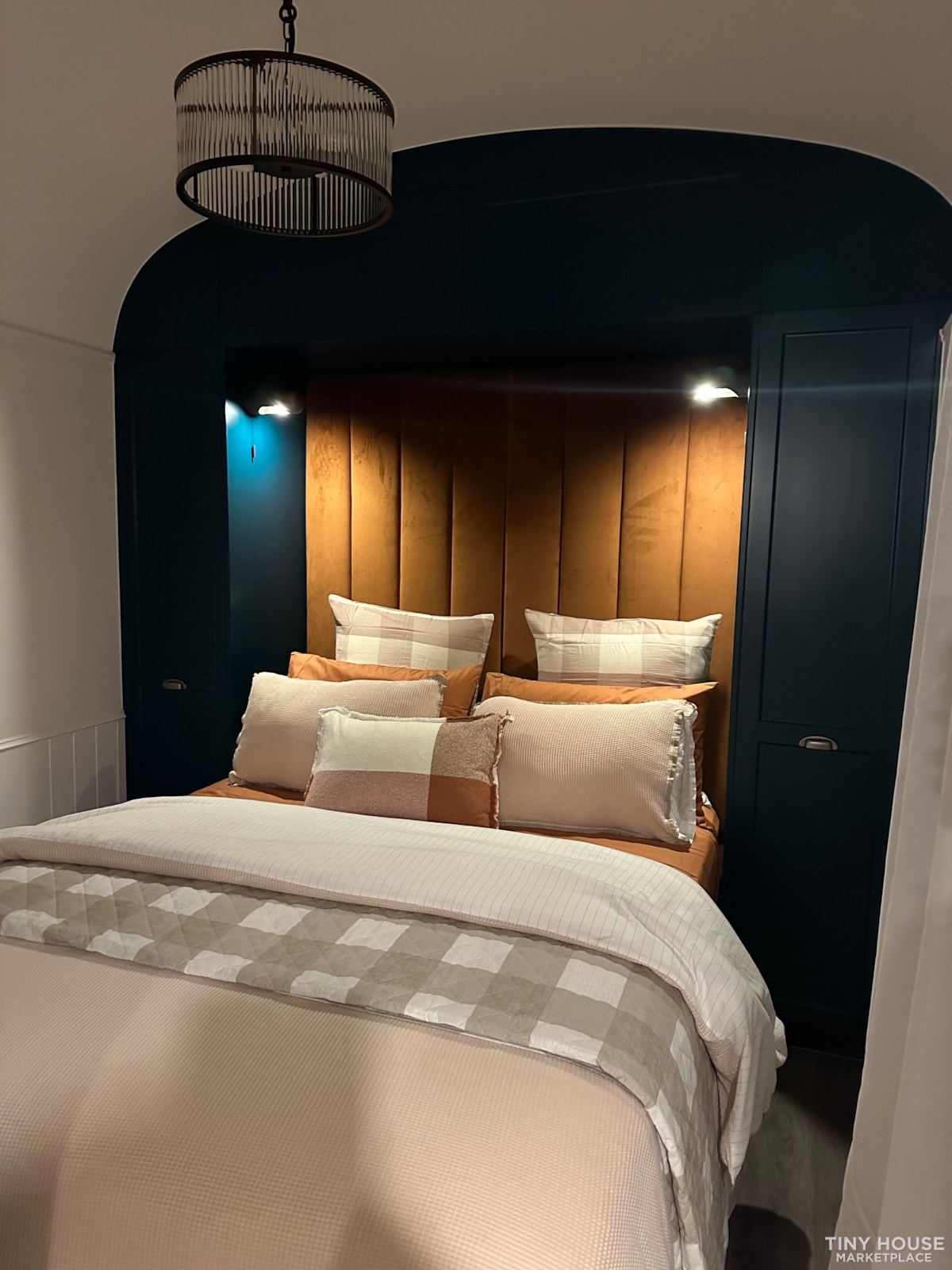 Unique train conversion accomodation!  - Image 2 Thumbnail