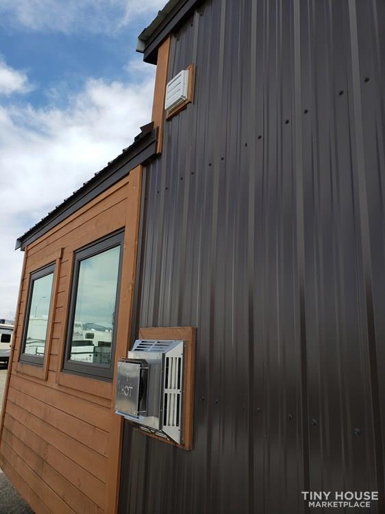   Tiny House for sale - Image 4 Thumbnail