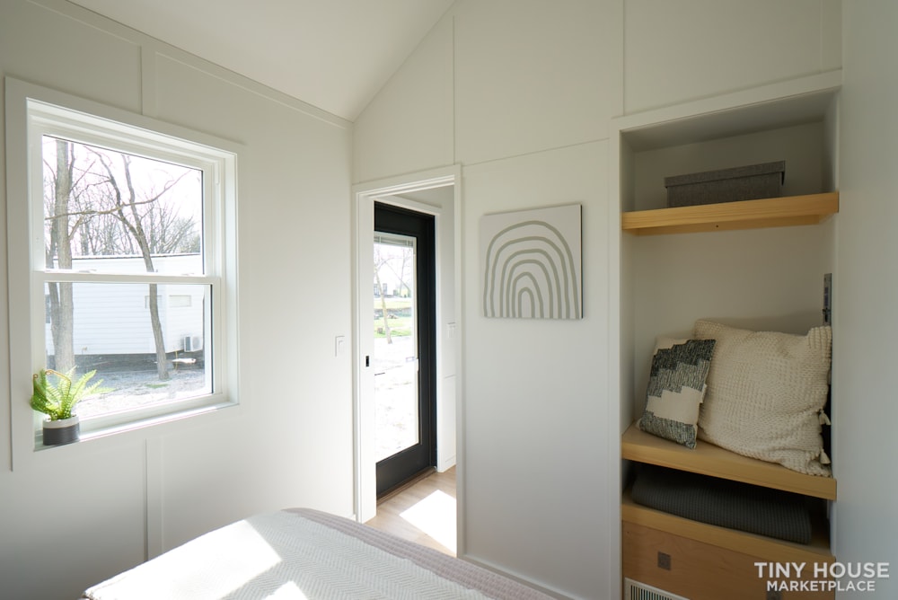 Via Tiny Home - Image 4 Thumbnail