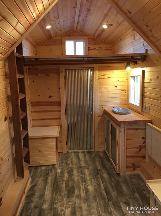 White River Tiny Home - Image 3 Thumbnail
