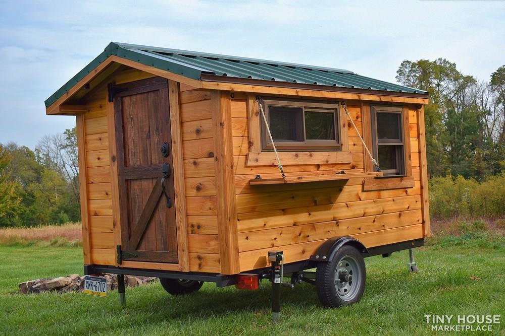Wildbound 5' x 8' Tiny Travel Cabin