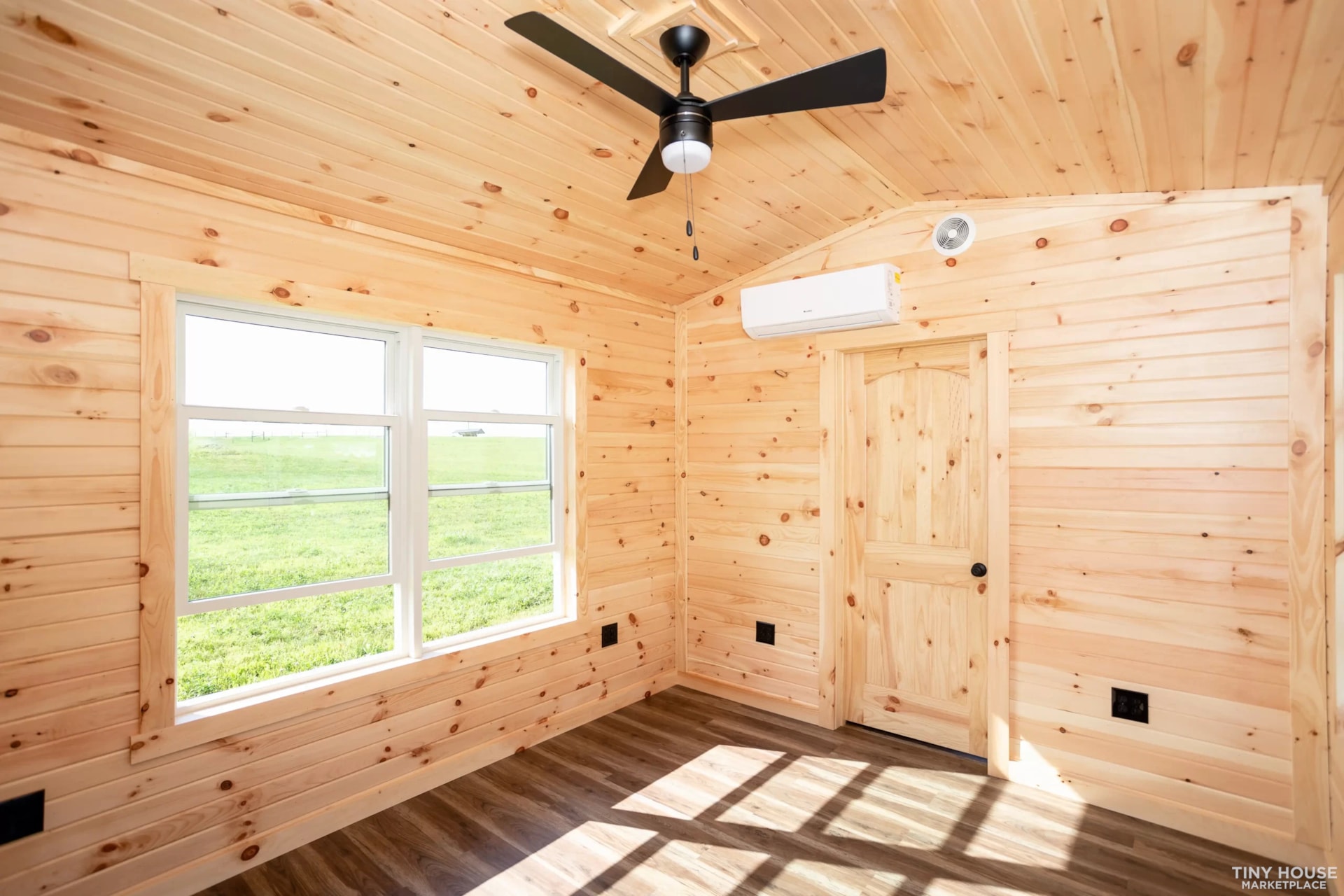 Brand New Wildfire Cabin: Rustic 384 sqft Retreat, Ready for Sale - Image 4 Thumbnail
