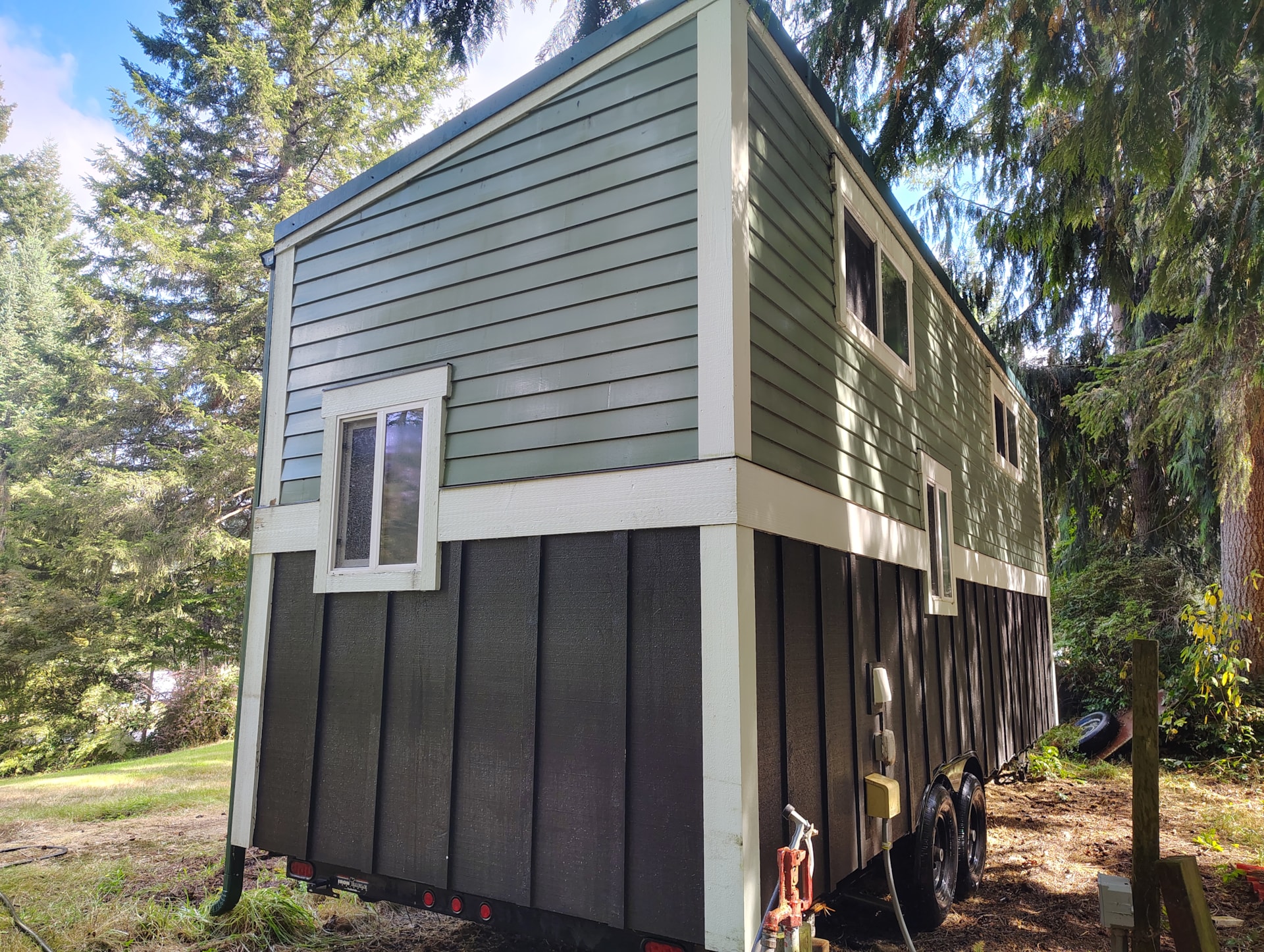 Woodland Inspired Tiny House - Image 2 Thumbnail
