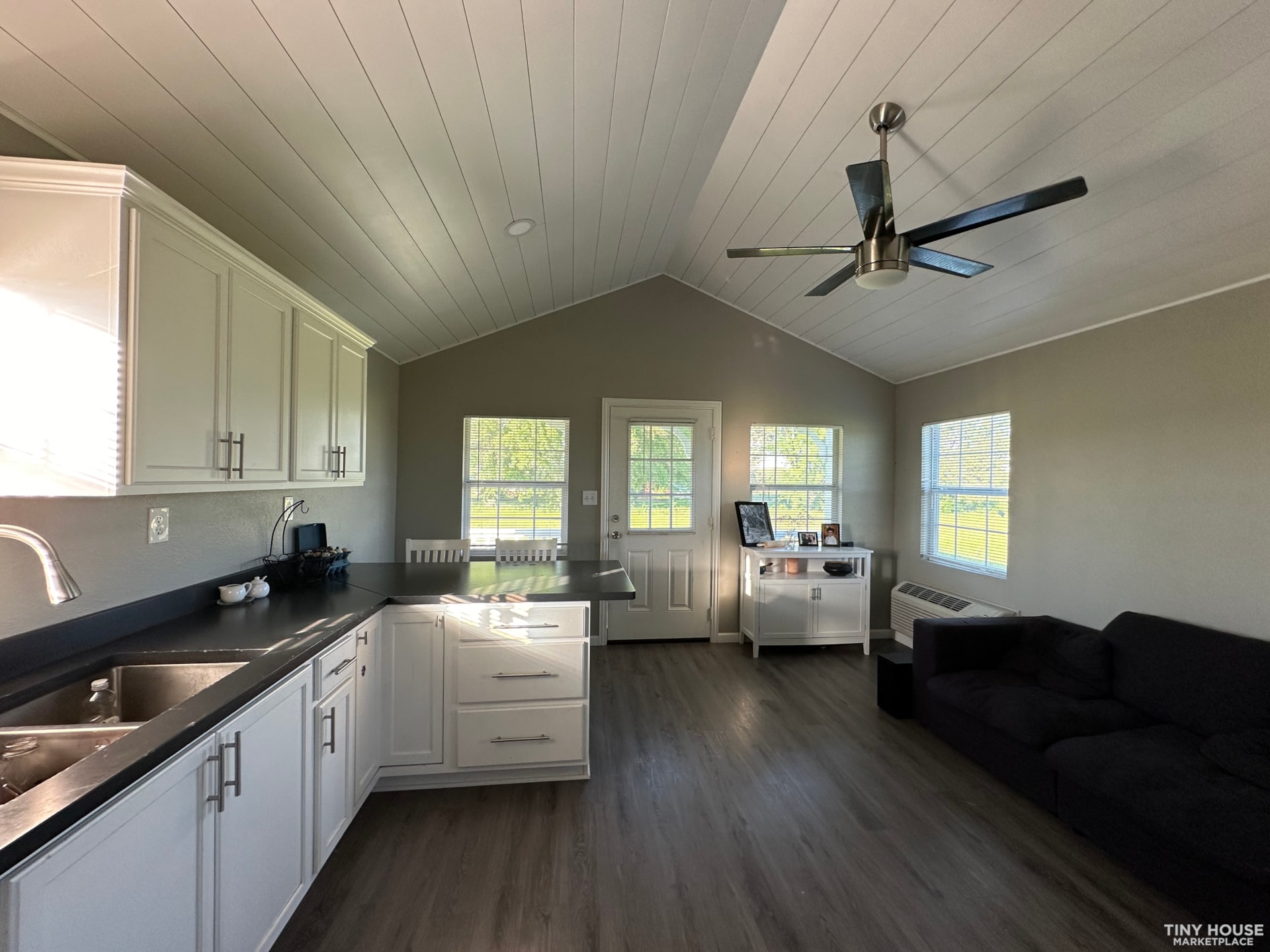 WORLD FAMOUS LELAND CABIN *OVER $150,000 INVESTED *SELLING FOR $72K EDGEWOOD TX - Image 2 Thumbnail