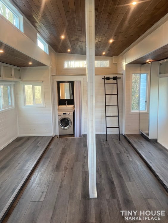 Zerosquared Tiny House For Sale-Slideouts - Image 2 Thumbnail