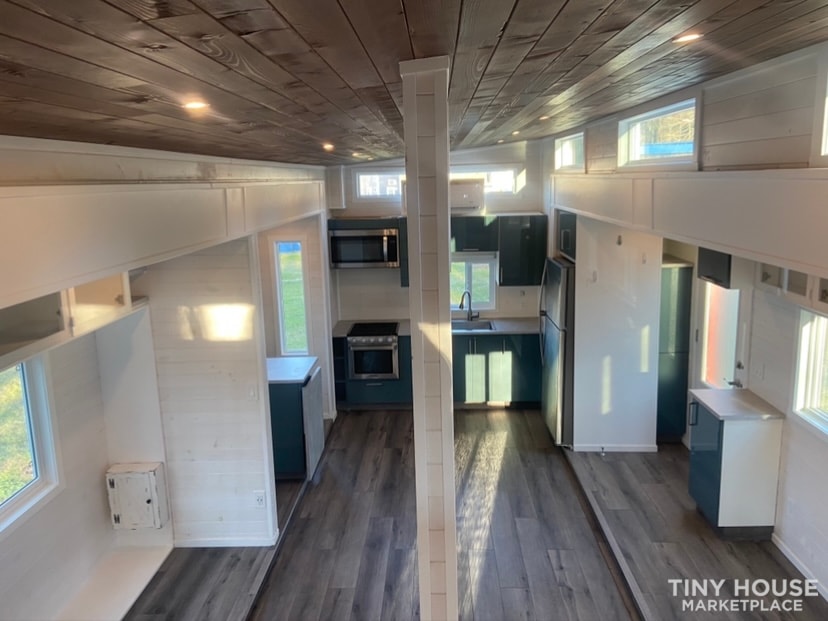 Zerosquared Tiny House For Sale-Slideouts - Image 3 Thumbnail
