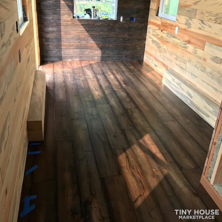 Zig Zag Tiny House - Custom-designed, craftsman-built tiny house - Now For Sale - Image 3 Thumbnail